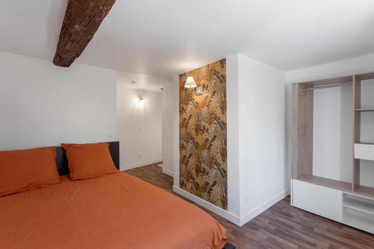 Un Petit Coin De Moyen Age Apartment Beauvais Exterior photo